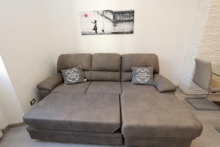 Exclusive Apt Really Downtown - Free Private Parking Included! Генуя Екстер'єр фото